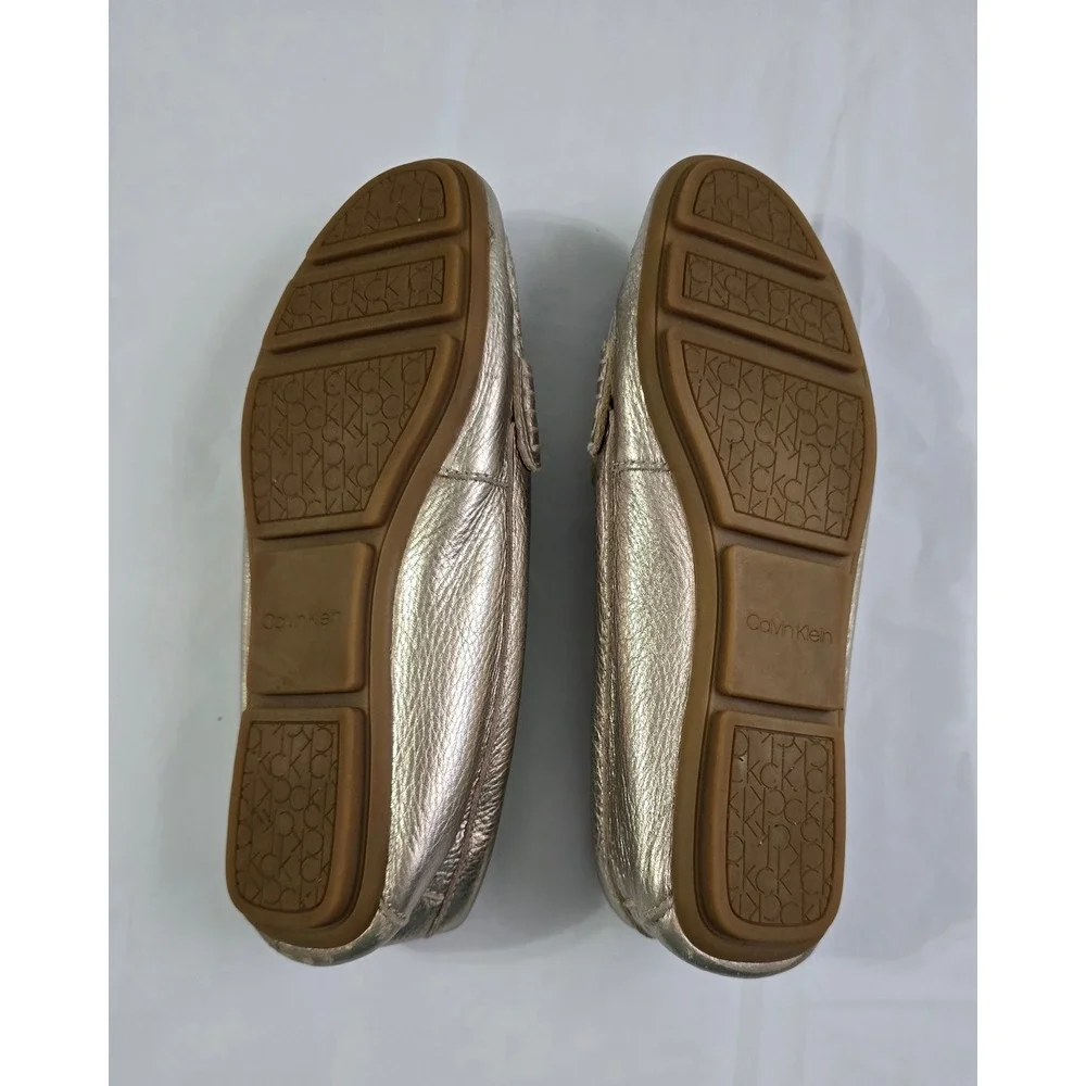 Calvin Klein Leta Metallic Gold Leather Loafers Driving Mocs Logo Hardware 8.5